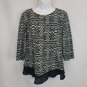 ❤ 3/$25 Casual Couture Top